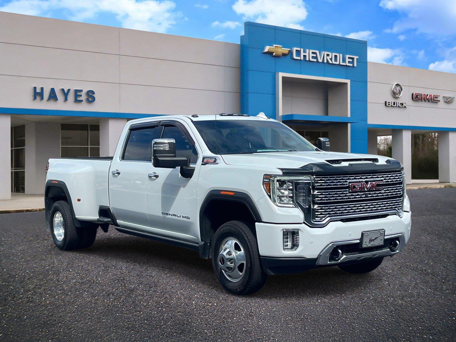 2022 GMC Sierra 3500HD Denali Crew Cab 4WD