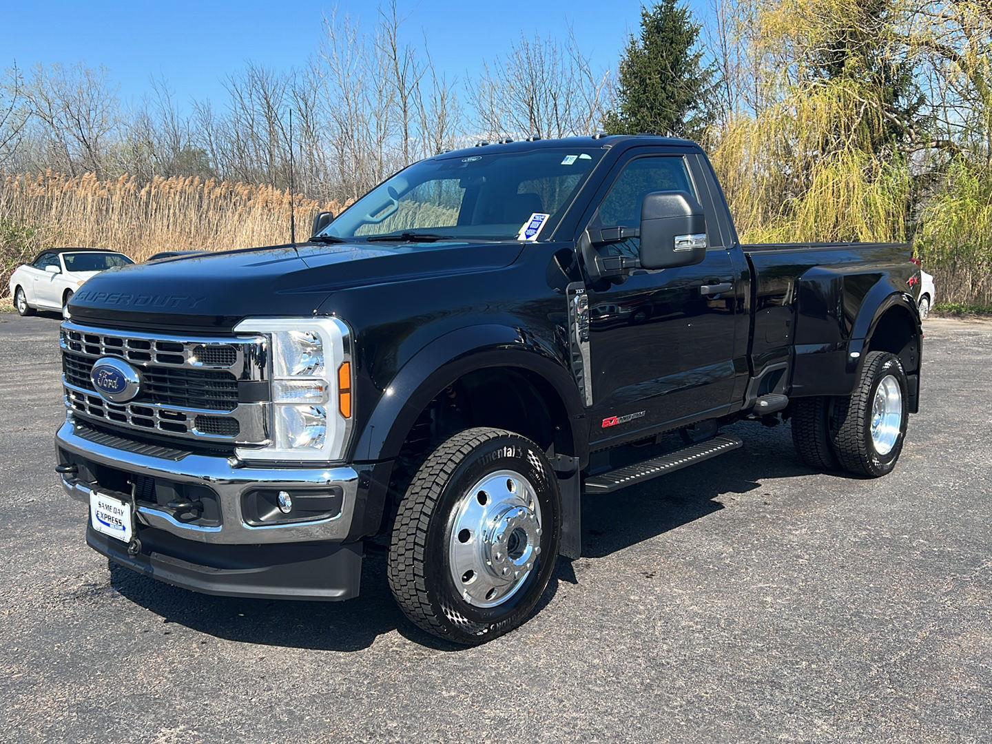 Used 2025 Agate Black Ford XLT image 18