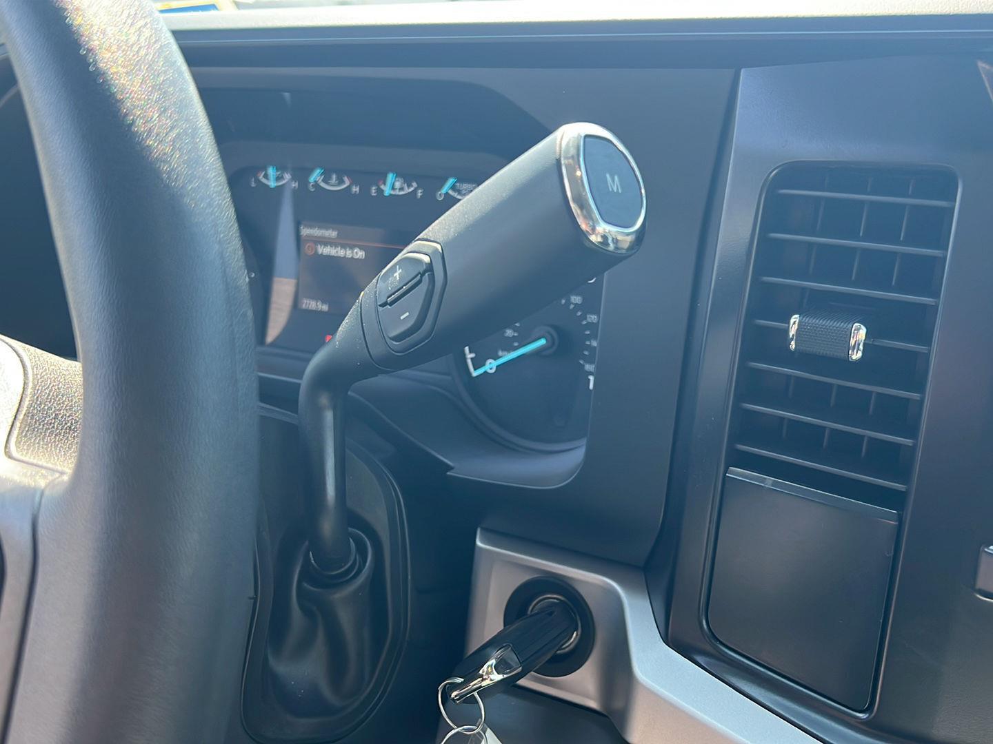 Used 2025 Agate Black Ford XLT image 28
