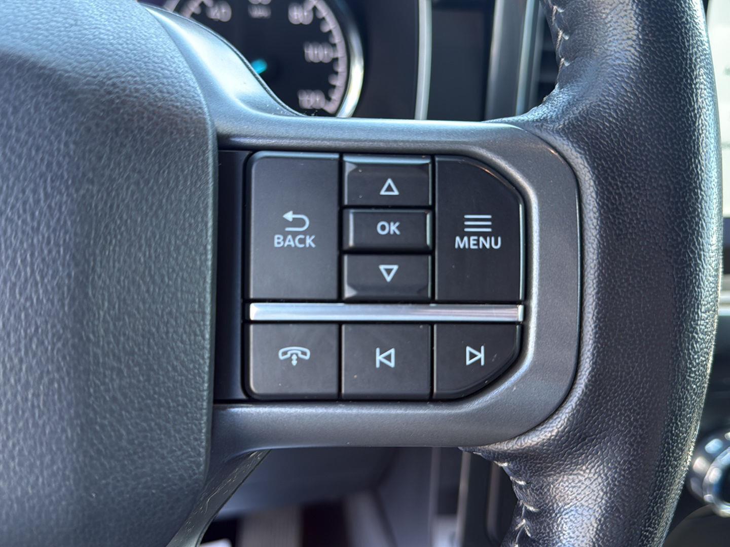 Used 2022 Space White Ford XLT image 10