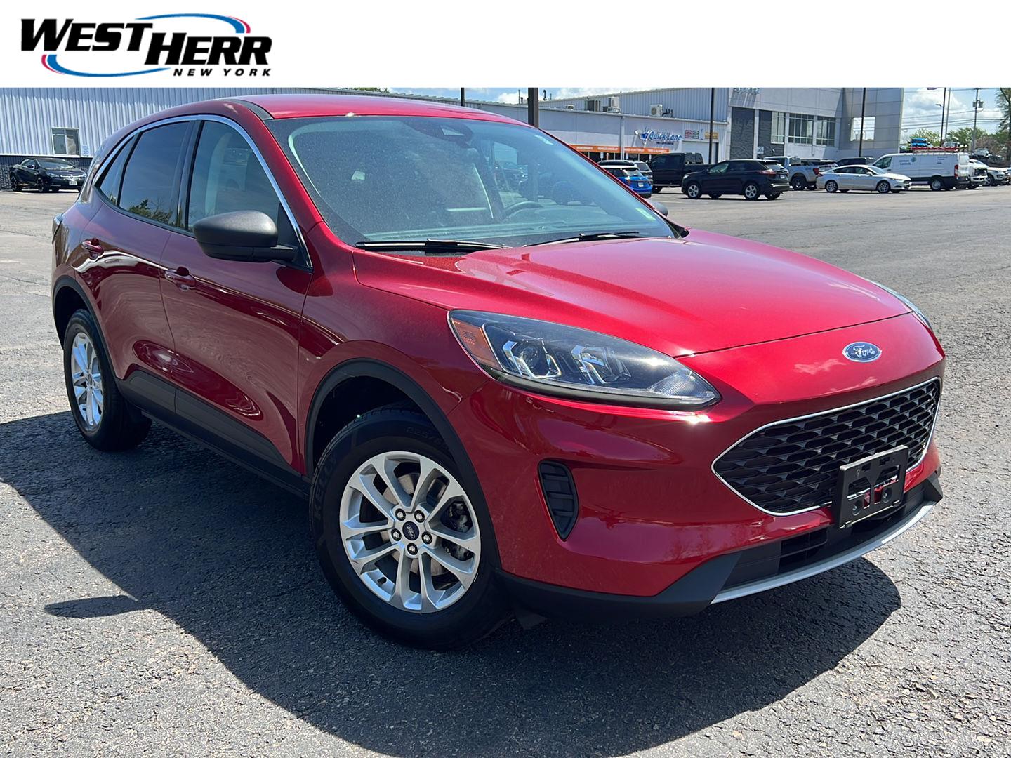 Rapid Red Metallic Tinted Clearcoat 2022 Ford Escape SUV / Crossover All-Wheel Drive 8-Speed Automatic