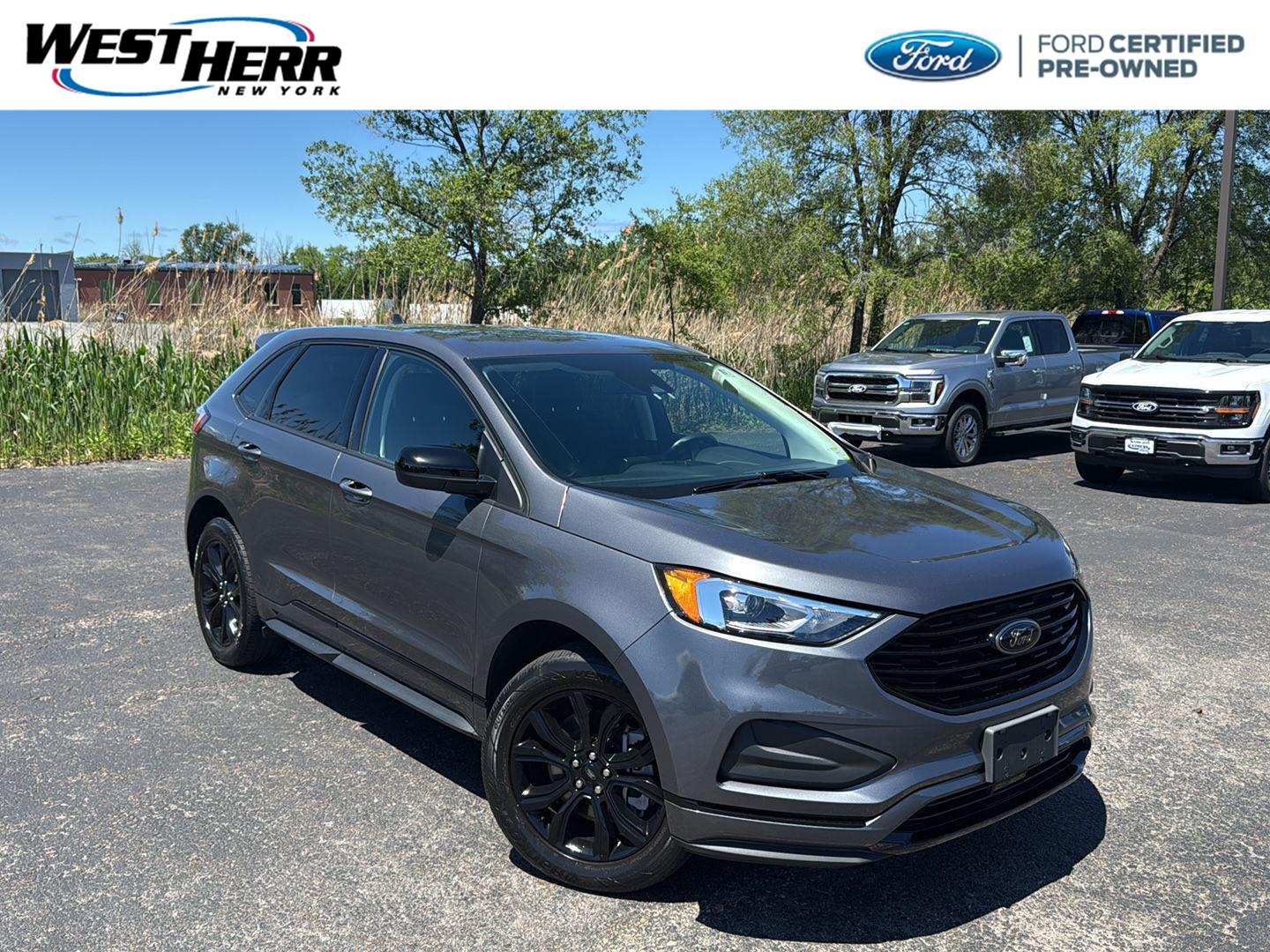 Carbonized Gray 2024 Ford Edge SE AWD SUV / Crossover All-Wheel Drive 8-Speed Automatic