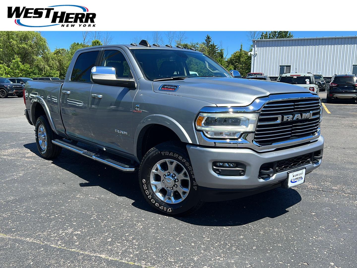 2022 RAM 3500 Laramie Crew Cab 4WD