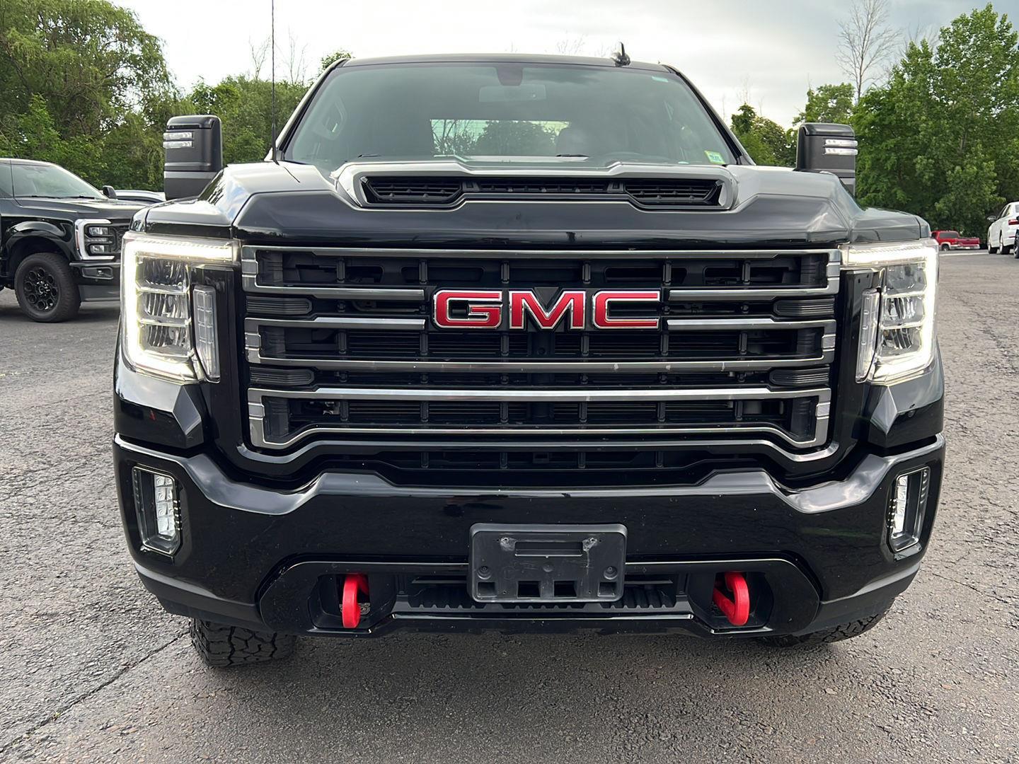 Used 2021 Onyx Black GMC AT4 image 2