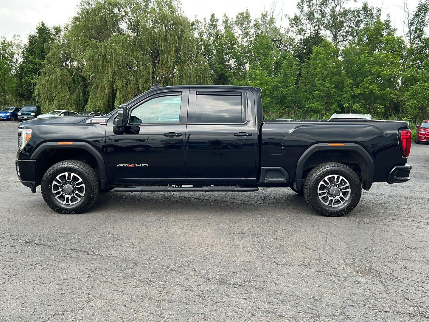 Used 2021 Onyx Black GMC AT4 image 16