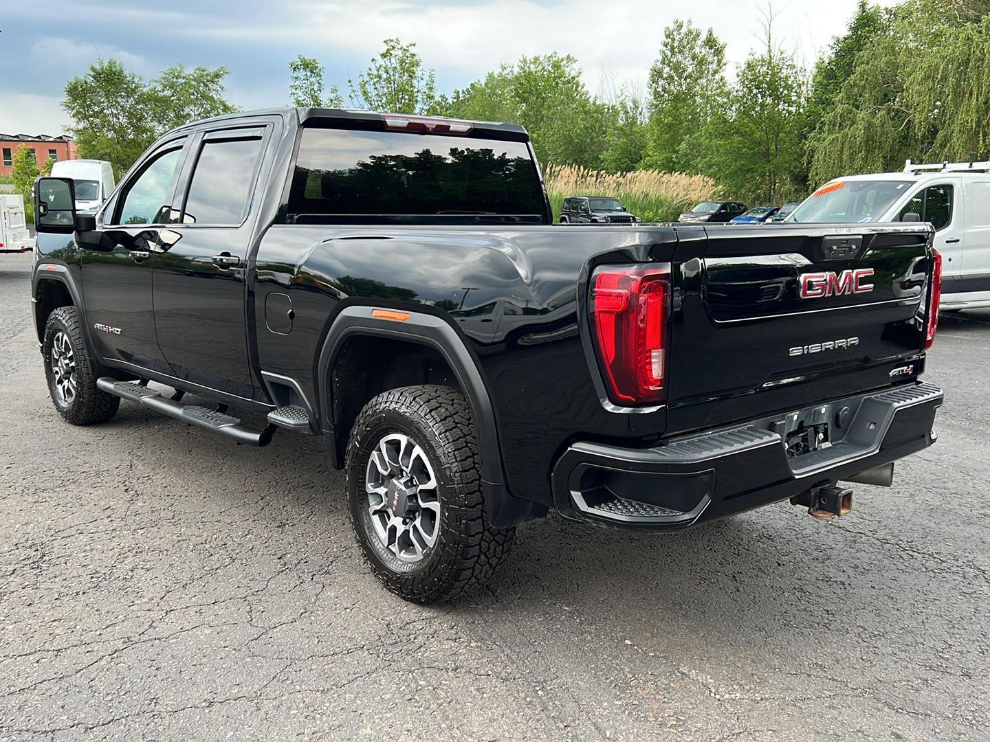 Used 2021 Onyx Black GMC AT4 image 5