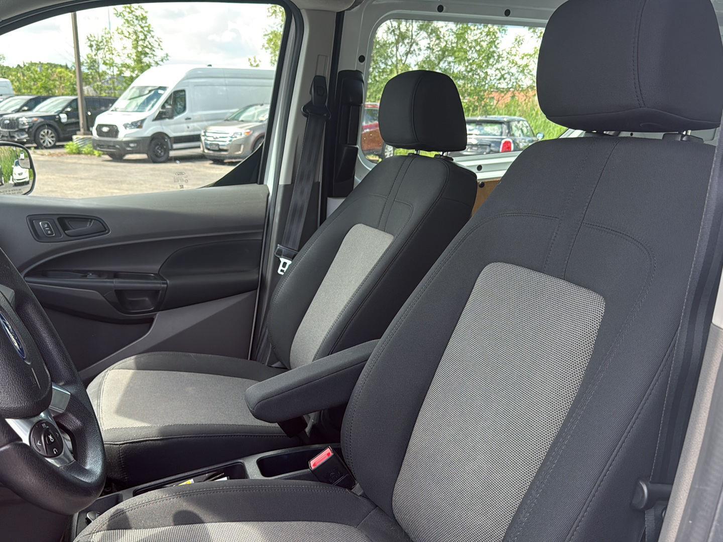 Used 2019 Frozen White Ford XL image 5
