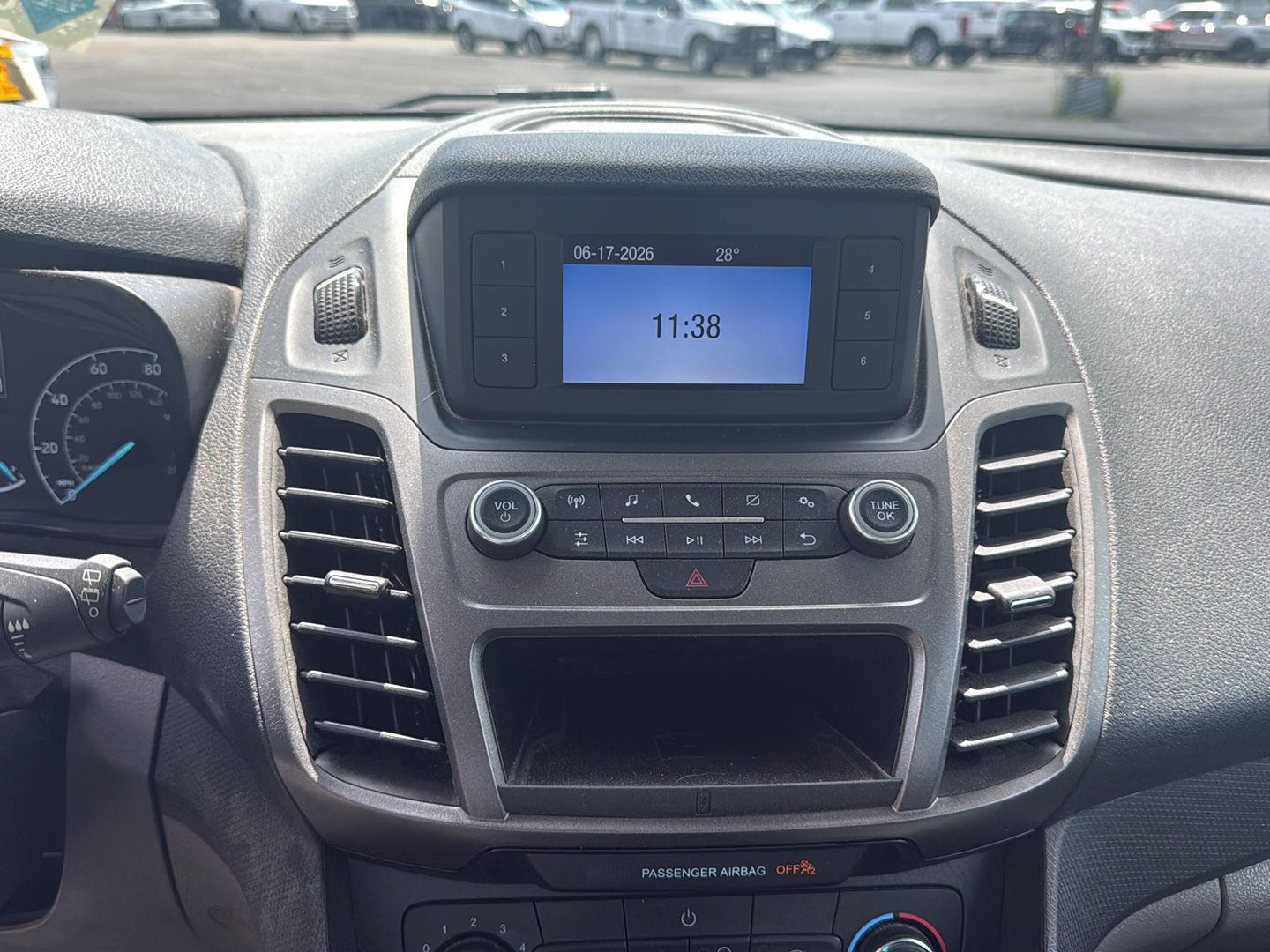 Used 2019 Frozen White Ford XL image 8