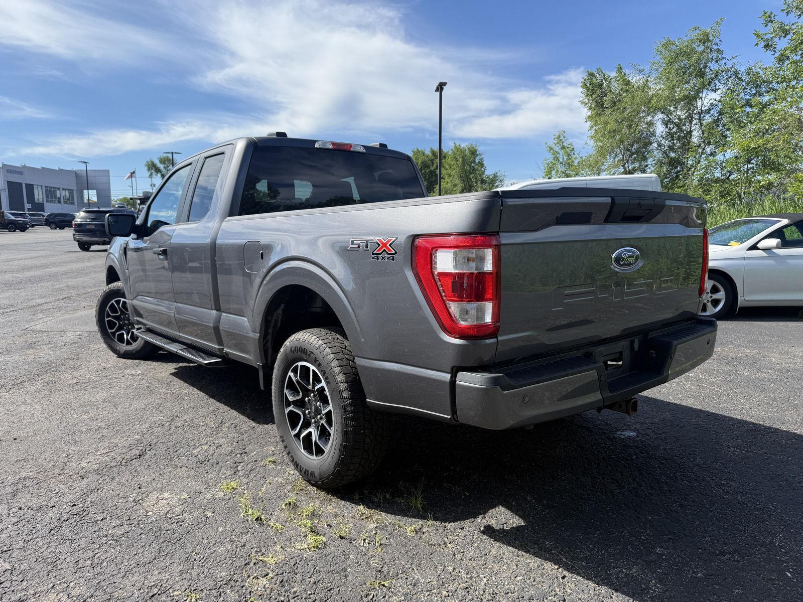 Used 2023 Carbonized Gray Ford XL image 3