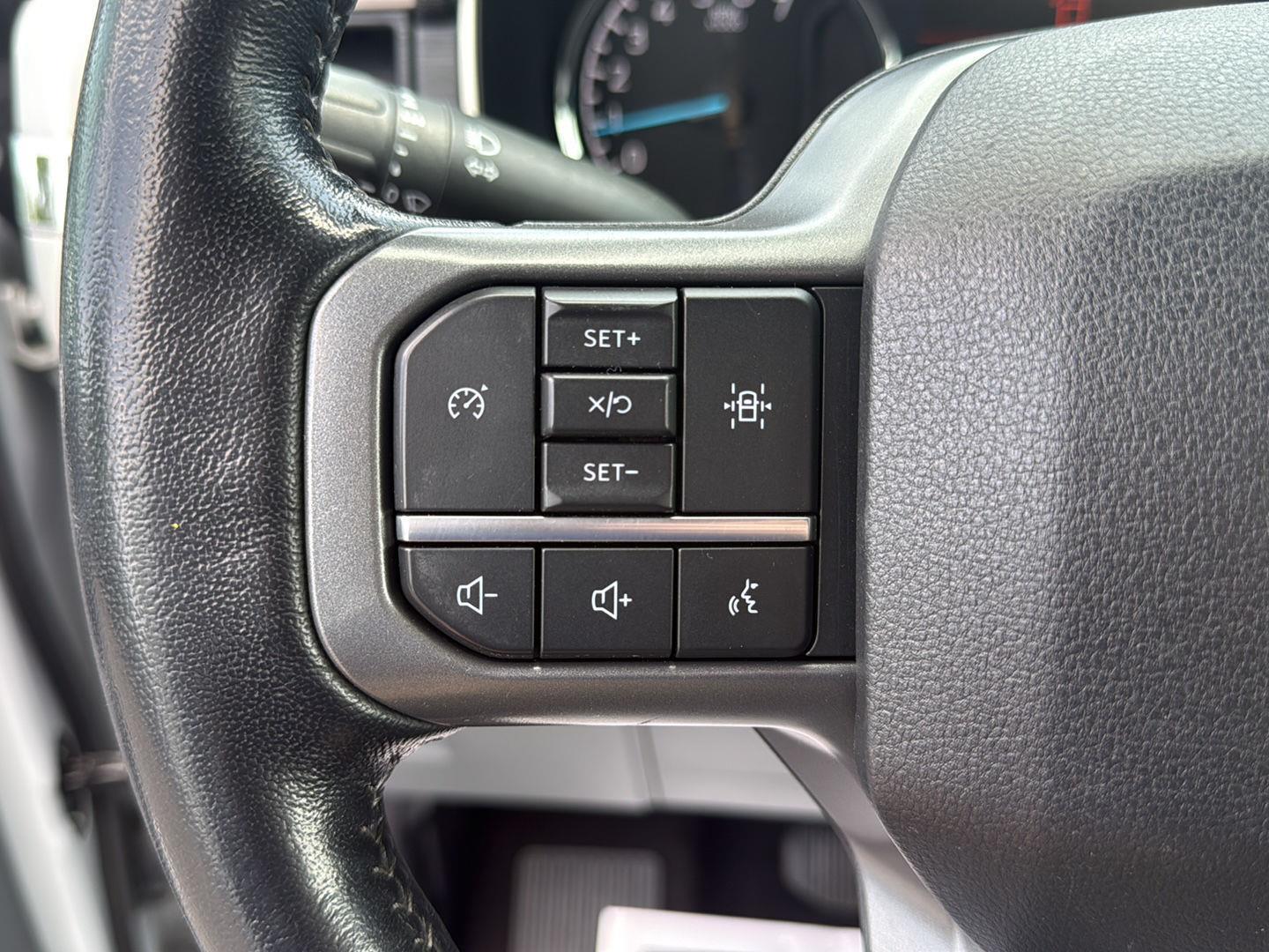 Used 2021 Space White Ford XLT image 9