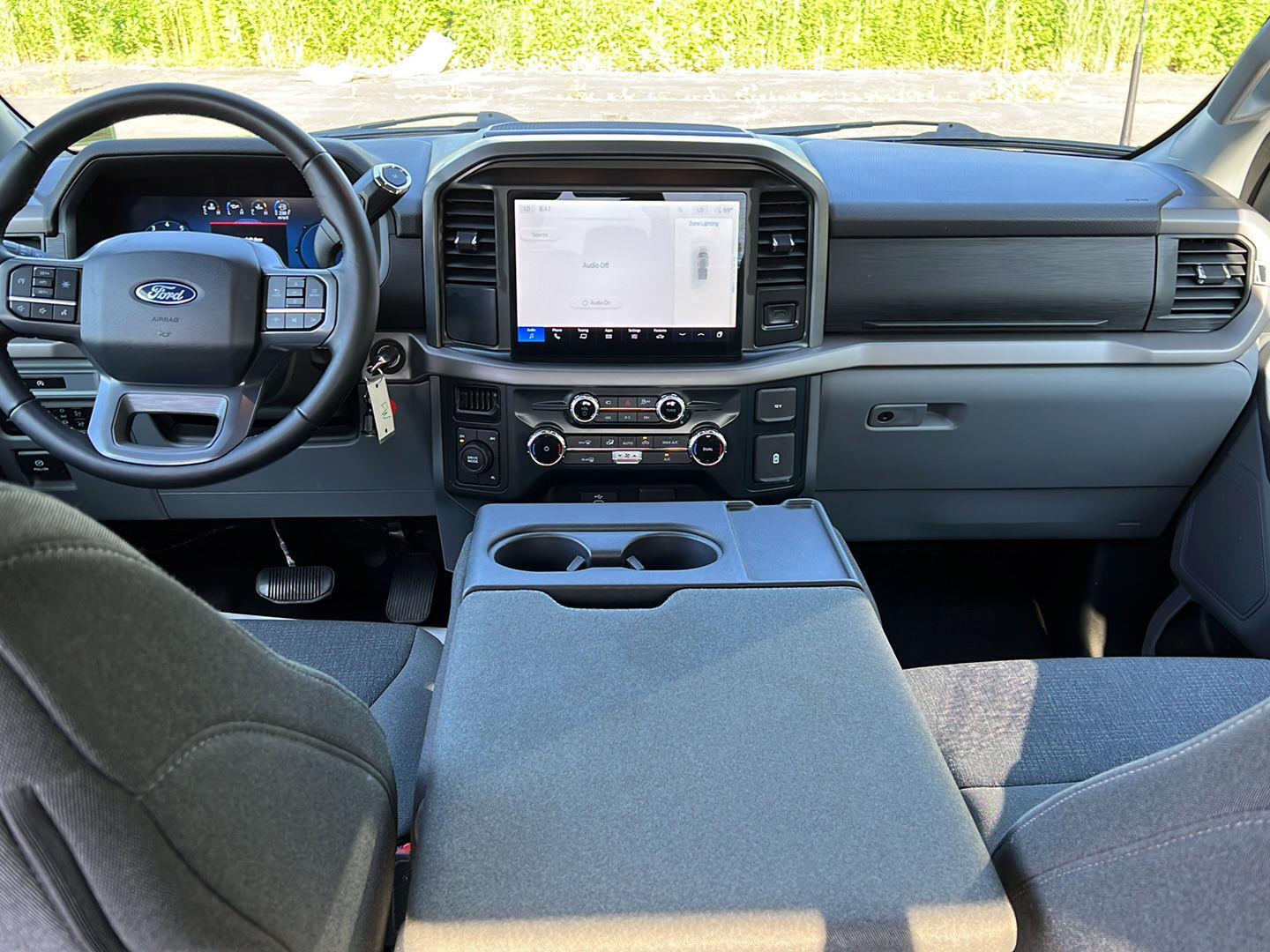 Used 2025 Agate Black Ford XLT image 2