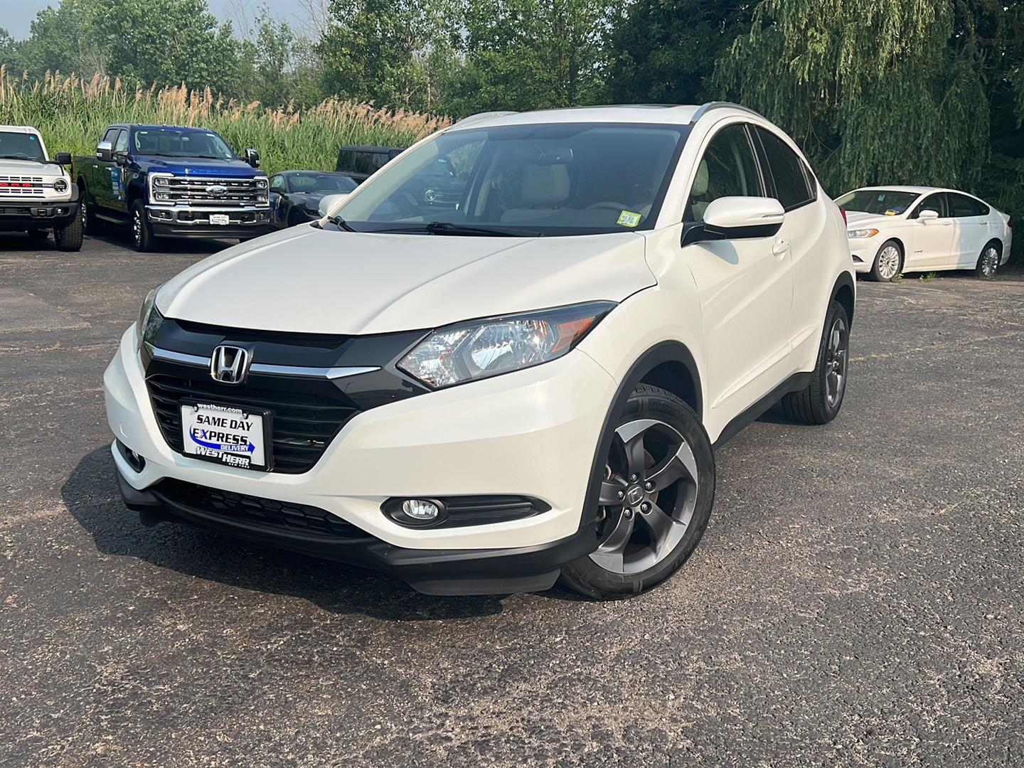 Used 2018 White Orchid Pearl Honda EX-L Navi image 19