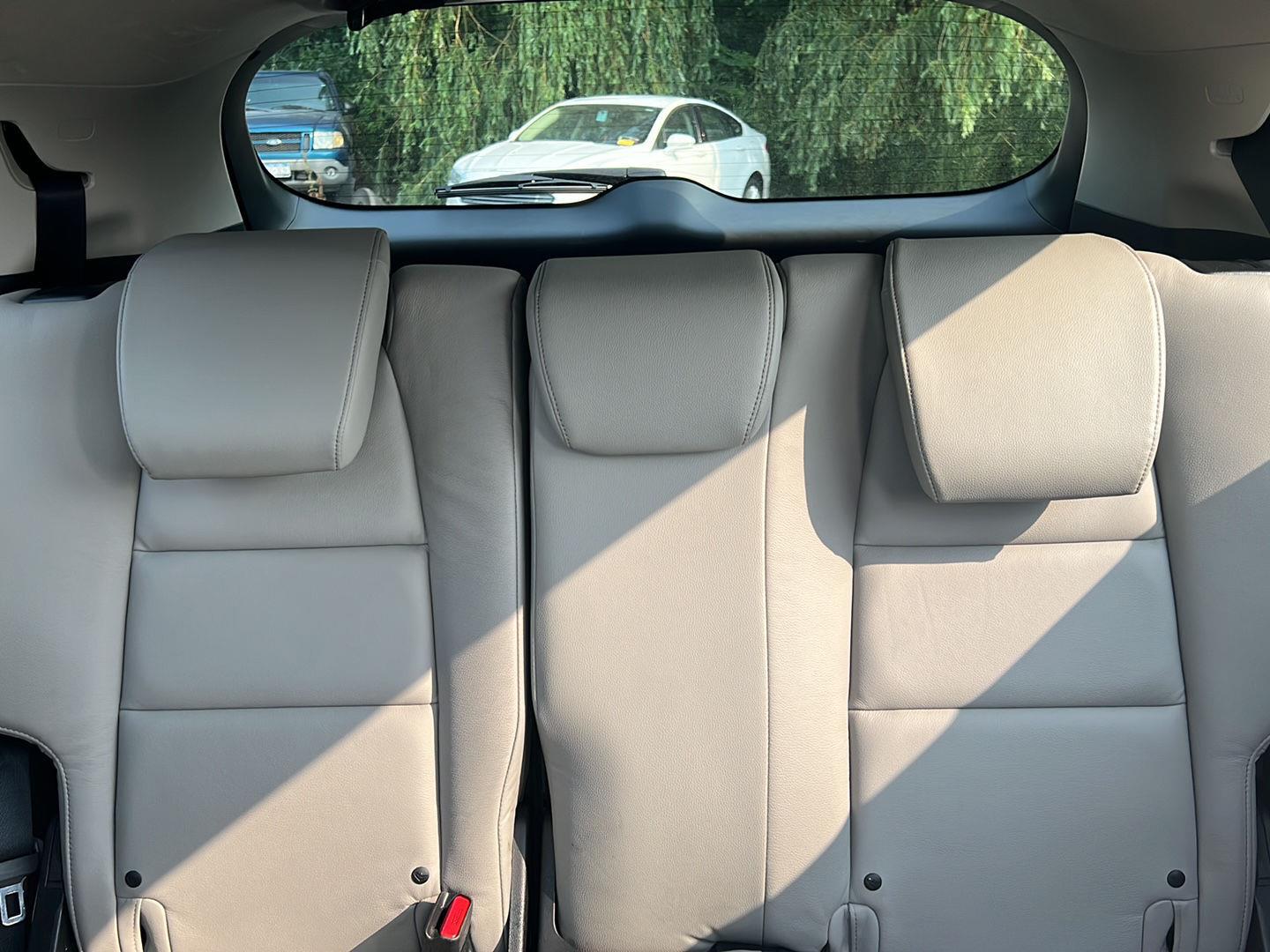 Used 2018 White Orchid Pearl Honda EX-L Navi image 22