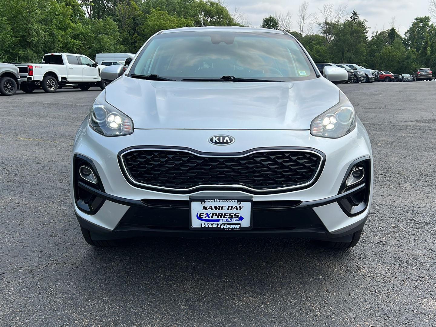 Used 2020 Sparkling Silver Kia LX image 16
