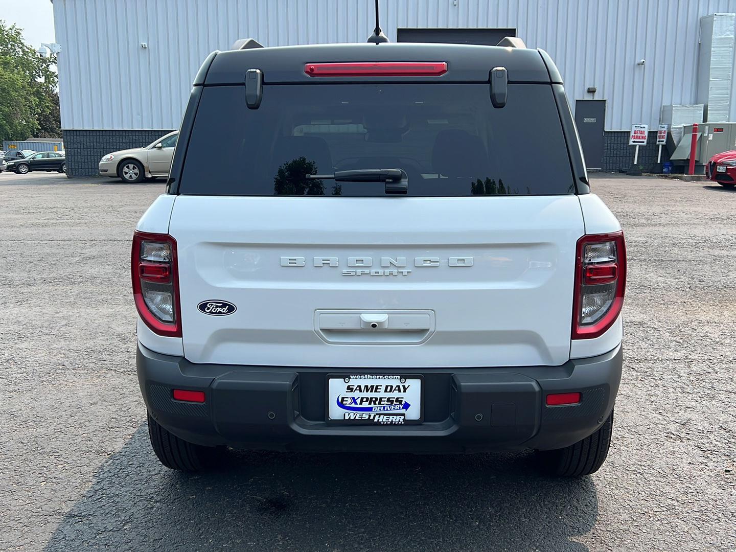 New 2026 Oxford White Ford Outer Banks image 23