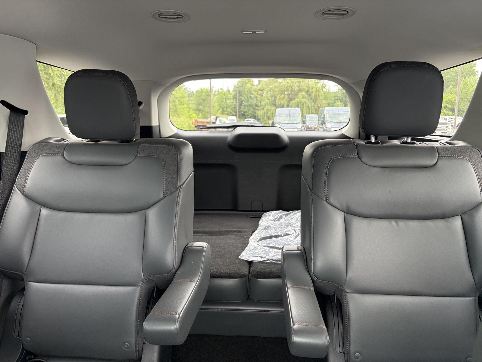 New 2026 Star White Metallic Tri-Coat Ford Active image 18