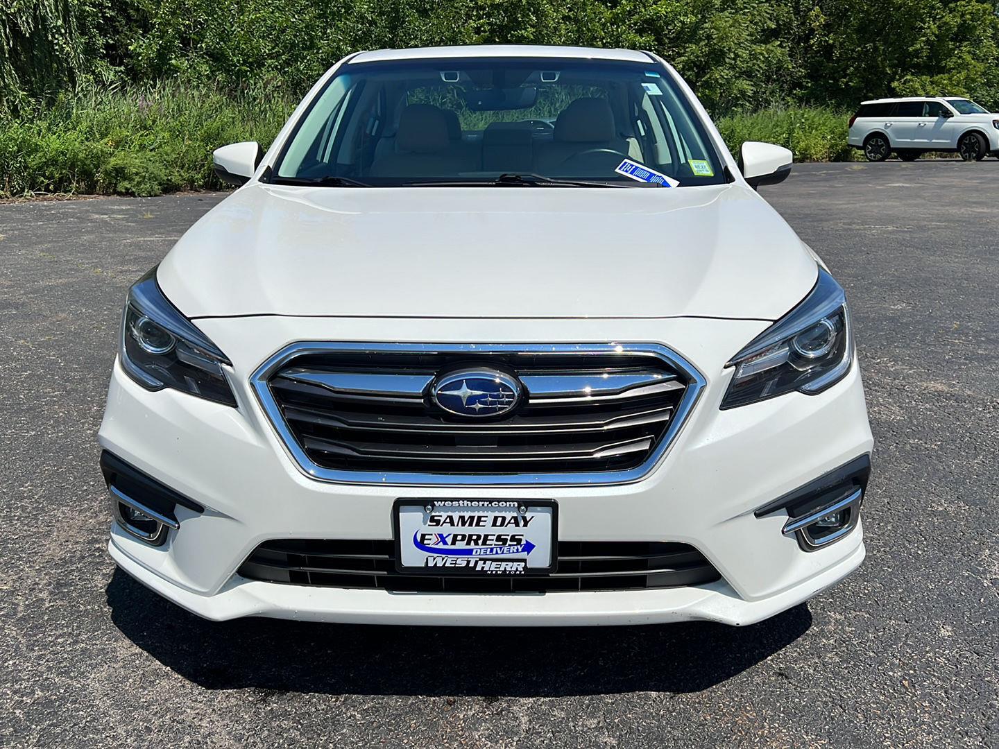 Used 2018 Crystal White Pearl Subaru Limited image 16