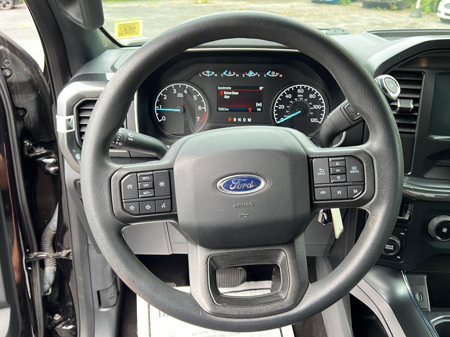 Used 2022 Agate Black Ford  image 7