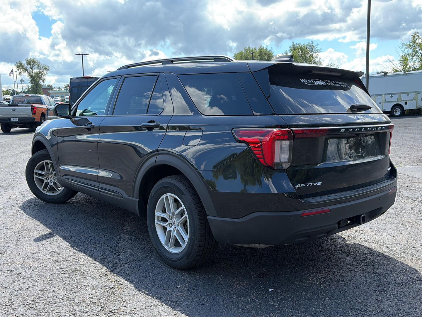 New 2026 Agate Black Metallic Ford Active w/200A Pkg image 3