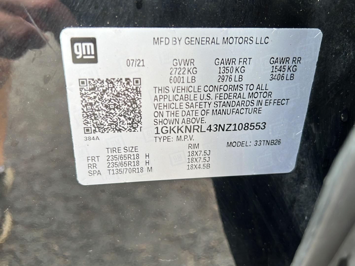 Used 2022 Ebony Twilight Metallic GMC SLE image 10