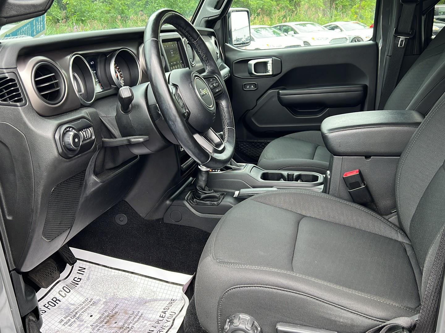 Used 2020 Sting-Gray Clearcoat Jeep Willys image 4