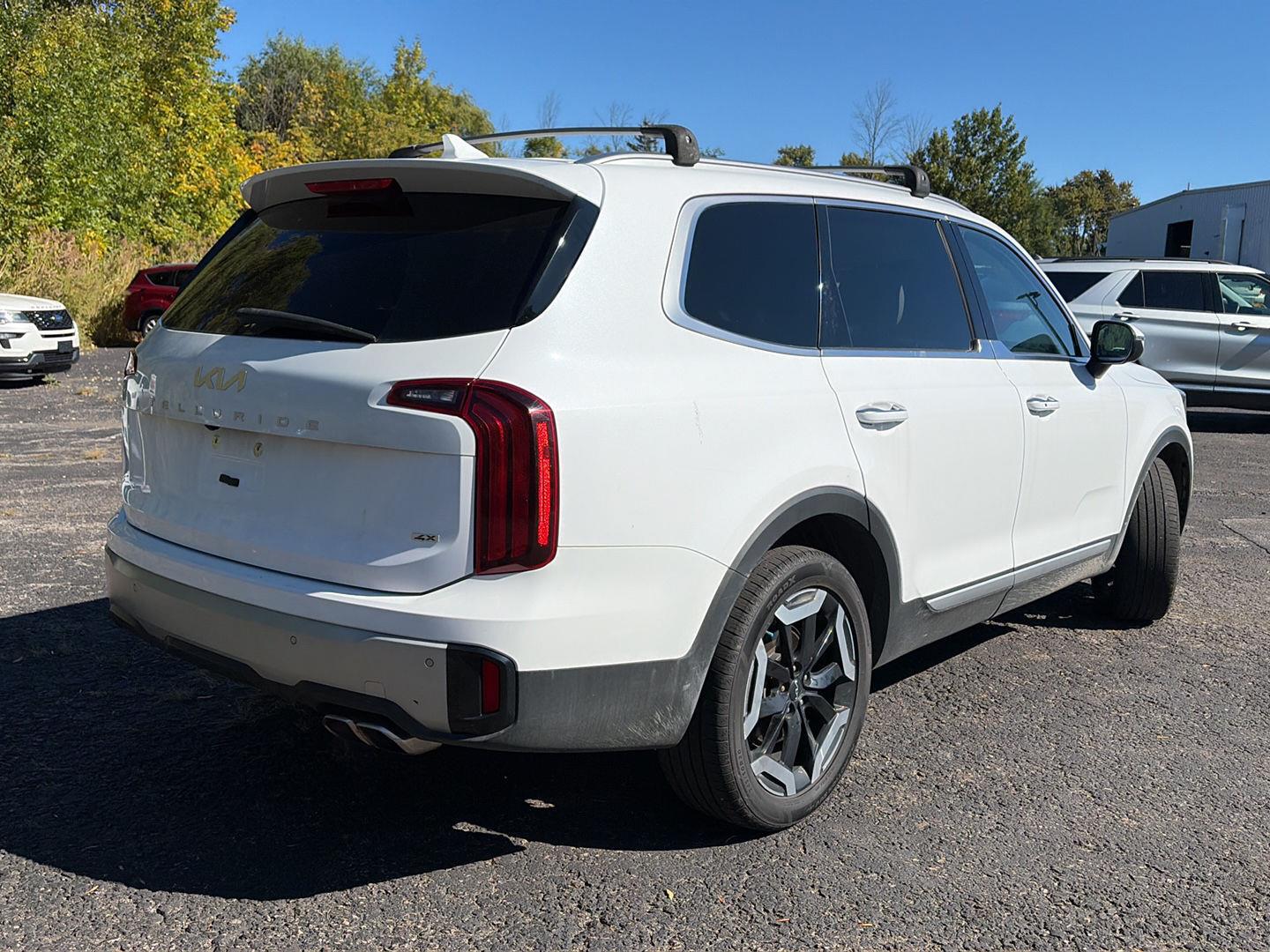 Used 2023 Glacial White Pearl Kia S image 10