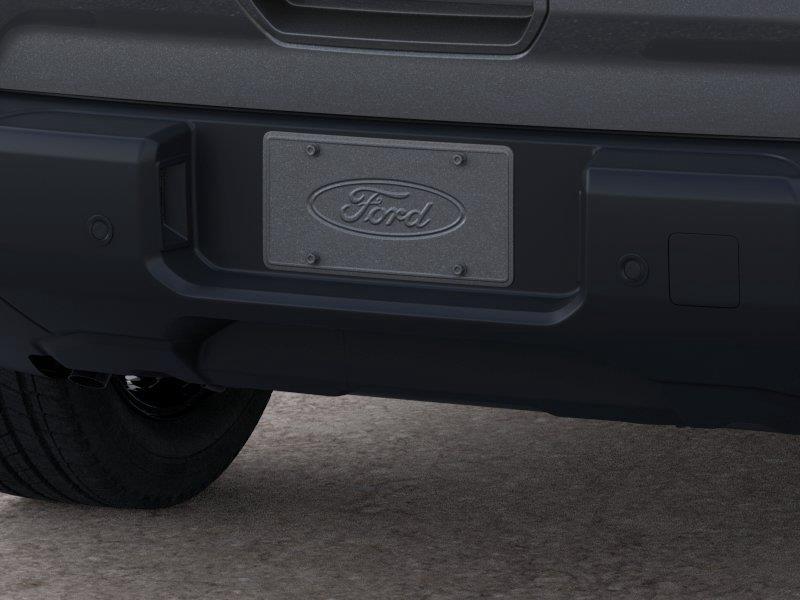 New 2026 Carbonized Gray Metallic Ford Outer Banks image 23