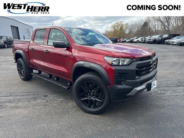 Radiant Red 2024 Chevrolet Colorado Trail Boss Crew Cab 4WD Pickup Truck Four-Wheel Drive 8-Speed Automatic
