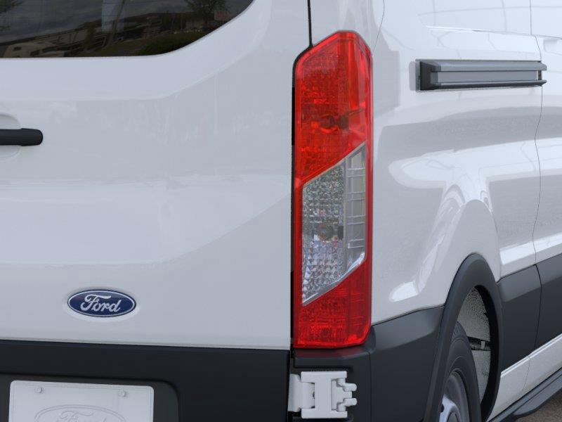 New 2026 Oxford White Ford Base image 21