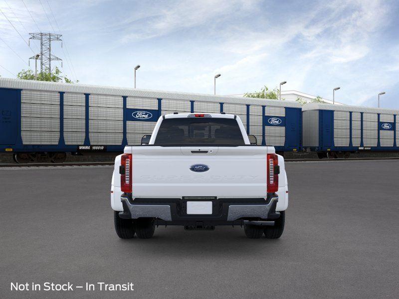 New 2026 Star White Metallic Tri-Coat Ford Lariat image 5