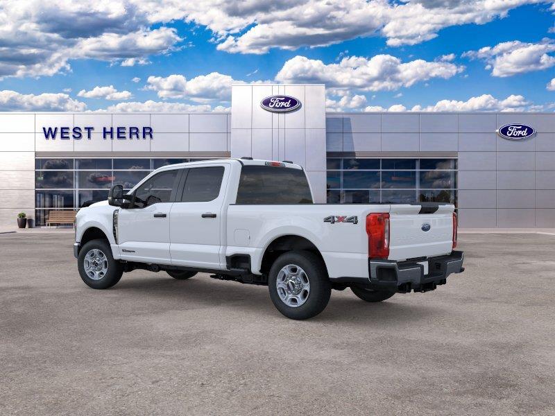 New 2026 Oxford White Ford XLT image 5