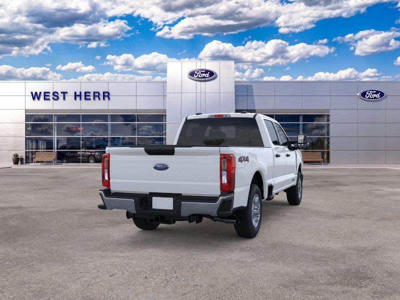 New 2026 Oxford White Ford XLT image 8