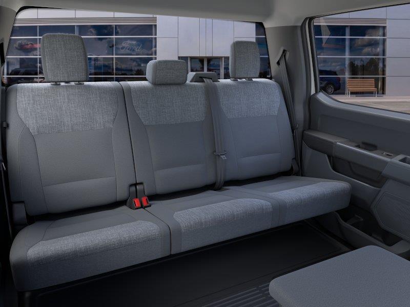 New 2026 Oxford White Ford XLT image 11