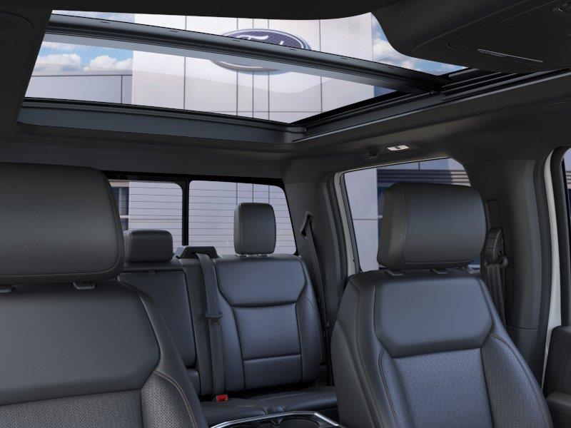 New 2026 Oxford White Ford LARIAT image 22