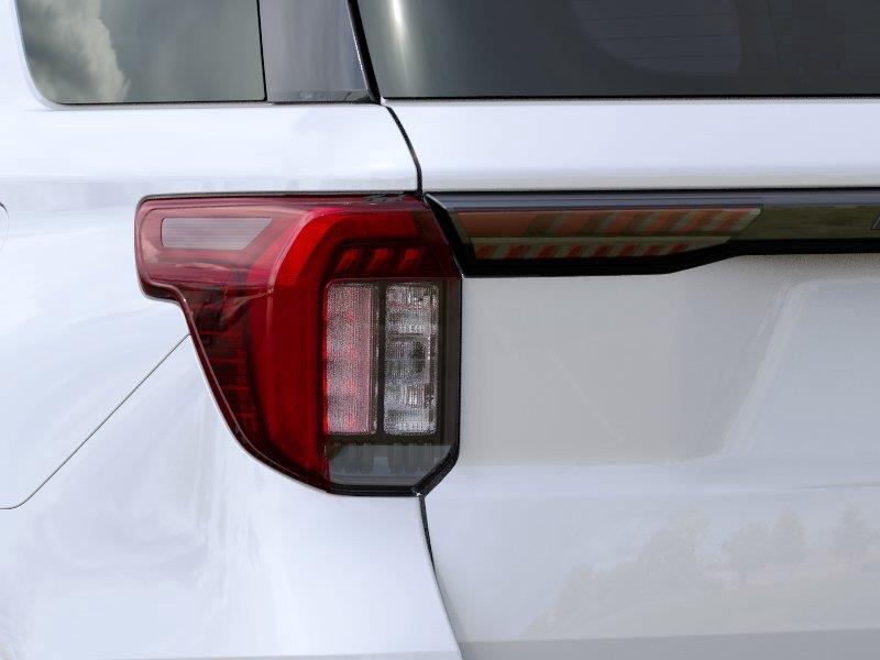 New 2027 Star White Metallic Tri-Coat Ford ST image 21