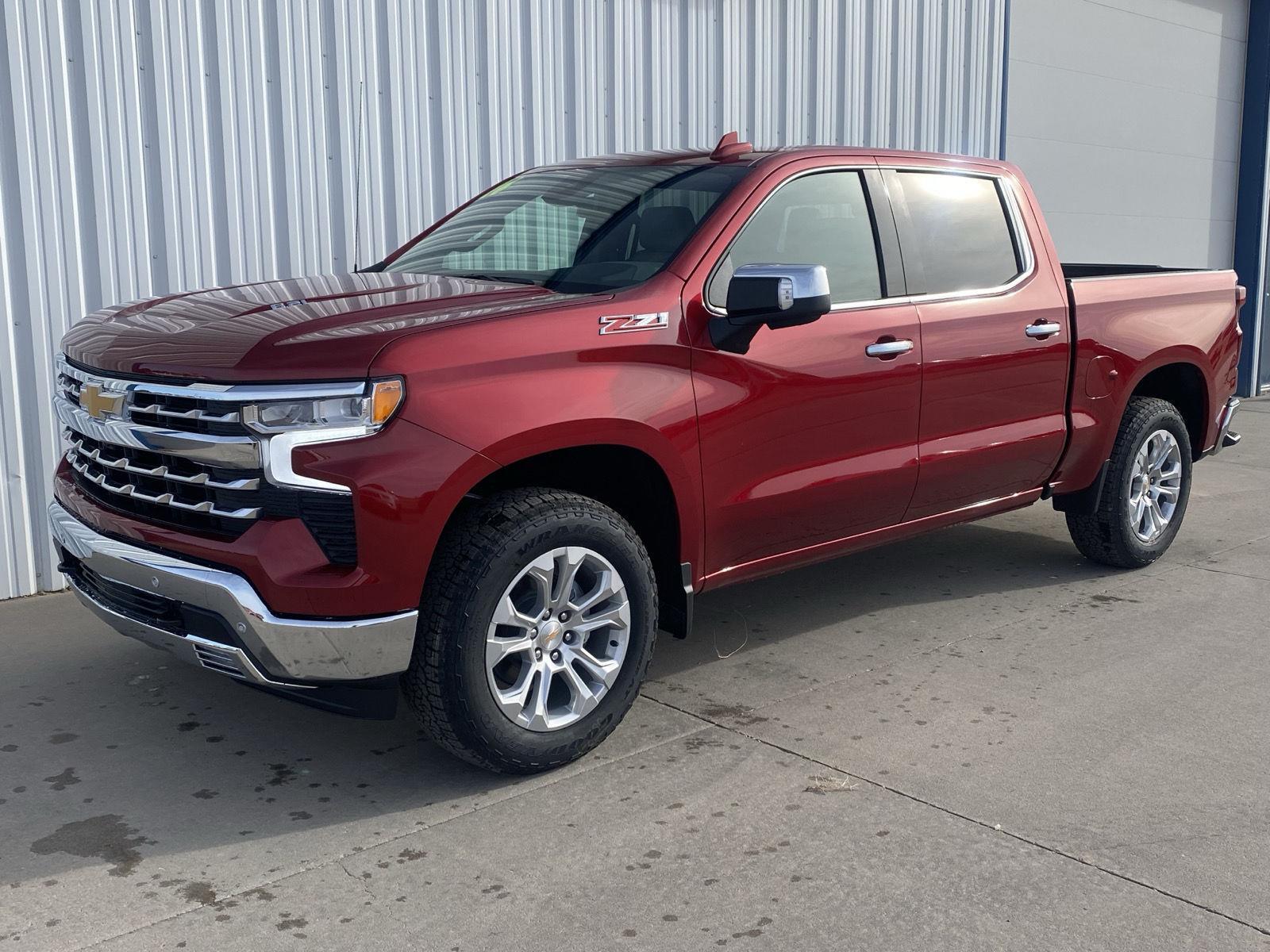 2026 Chevrolet Silverado 1500 LTZ Crew Cab 4WD