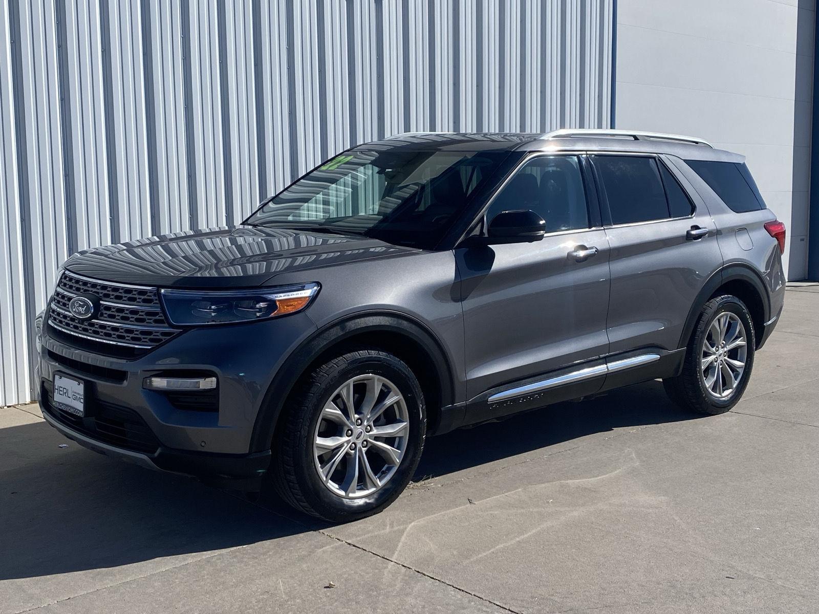 Carbonized Gray Metallic 2022 Ford Explorer Limited AWD SUV / Crossover All-Wheel Drive Automatic