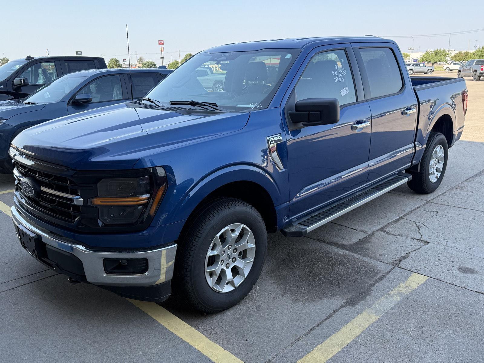 2025 Ford F-150 XLT SuperCrew 4WD