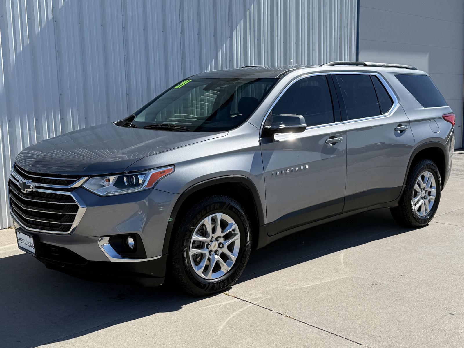 2021 Chevrolet Traverse LT Cloth FWD