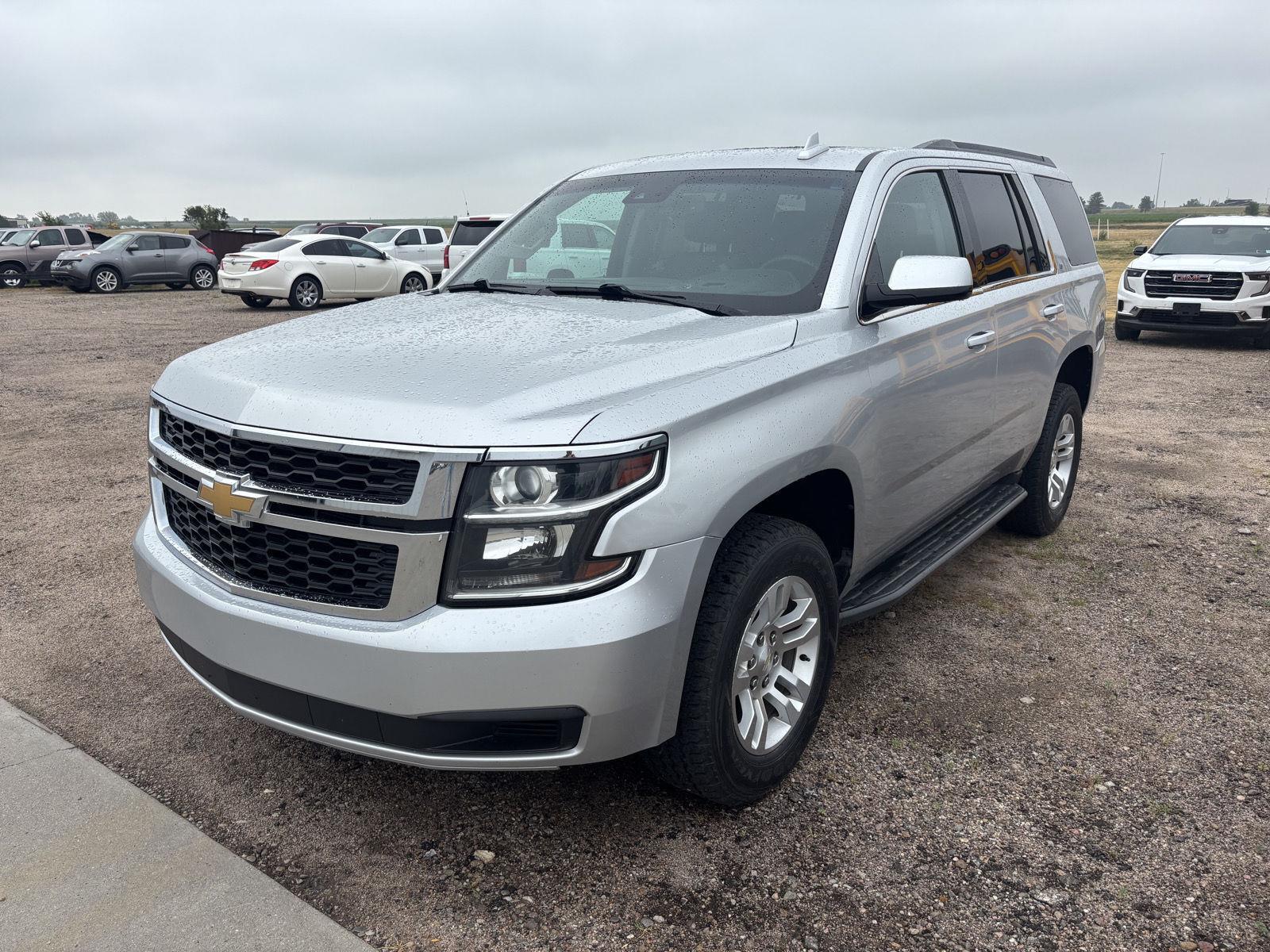 Silver Ice Metallic 2018 Chevrolet Tahoe SUV / Crossover Four-Wheel Drive 6-Speed Automatic