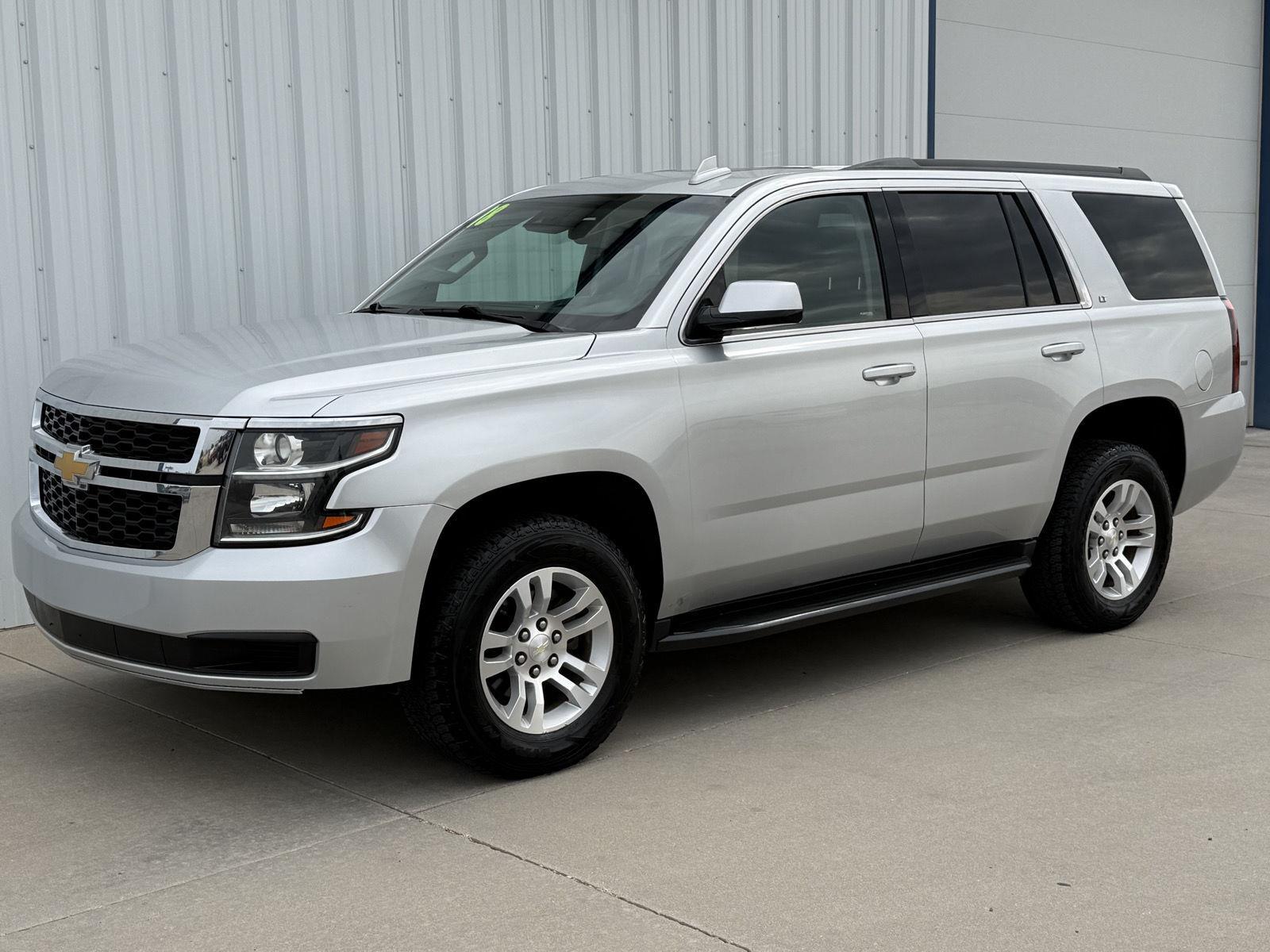 Silver Ice Metallic 2018 Chevrolet Tahoe SUV / Crossover Four-Wheel Drive 6-Speed Automatic