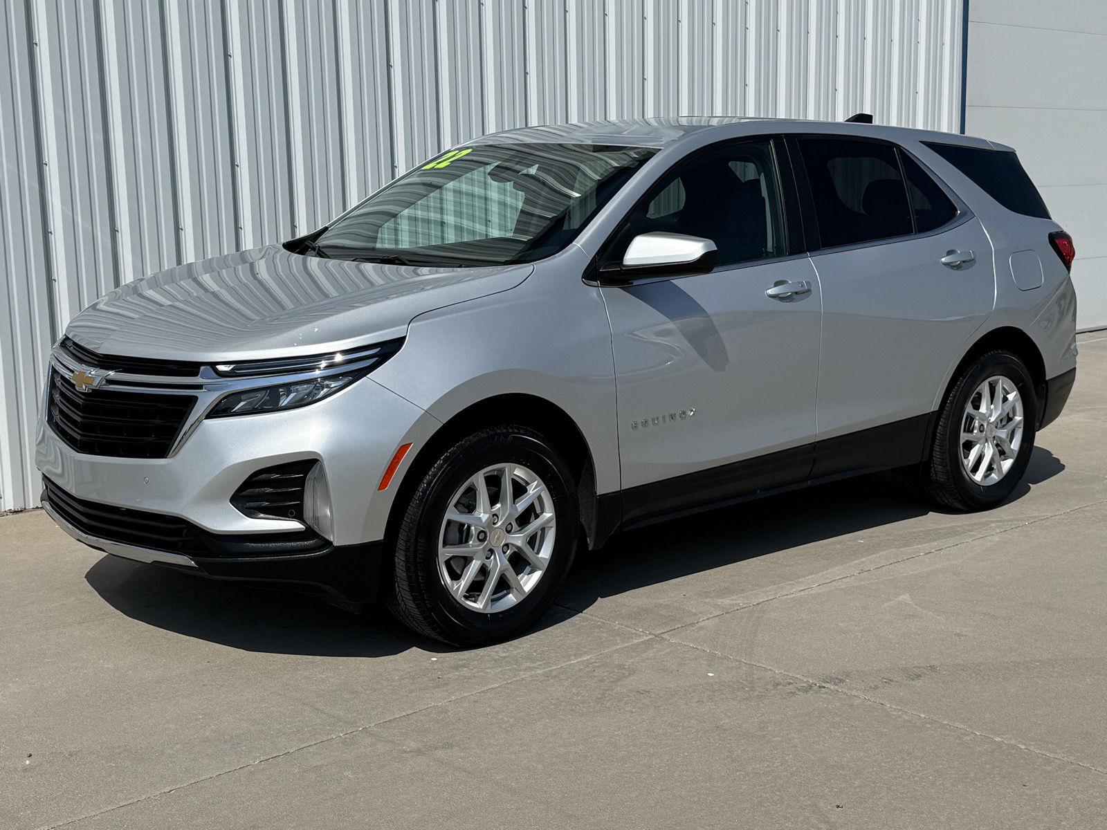 Silver Ice Metallic 2022 Chevrolet Equinox SUV / Crossover Four-Wheel Drive 6-Speed Automatic Overdrive