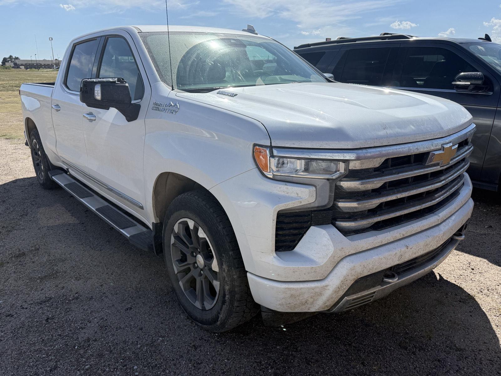 2024 Chevrolet Silverado 1500 High Country Crew Cab 4WD