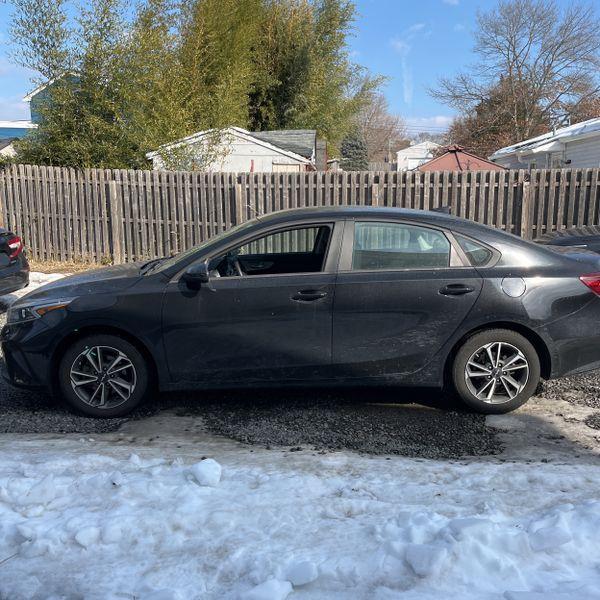 2022 Kia Forte LXS FWD