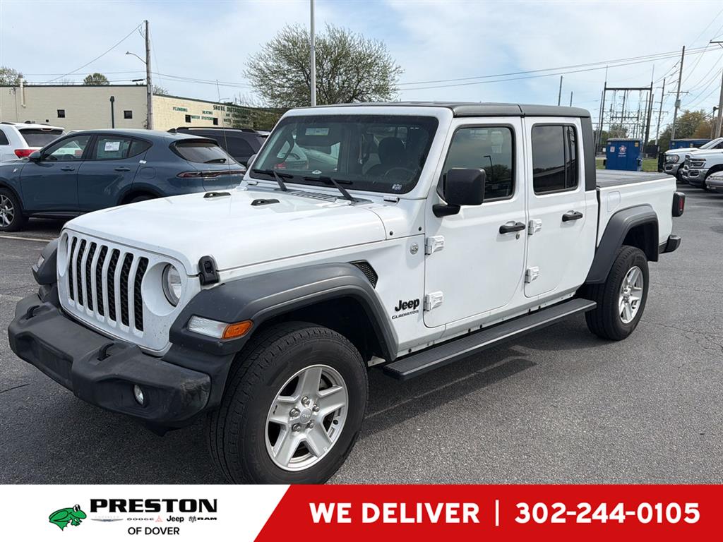 2020 Jeep Gladiator Sport S Crew Cab 4WD