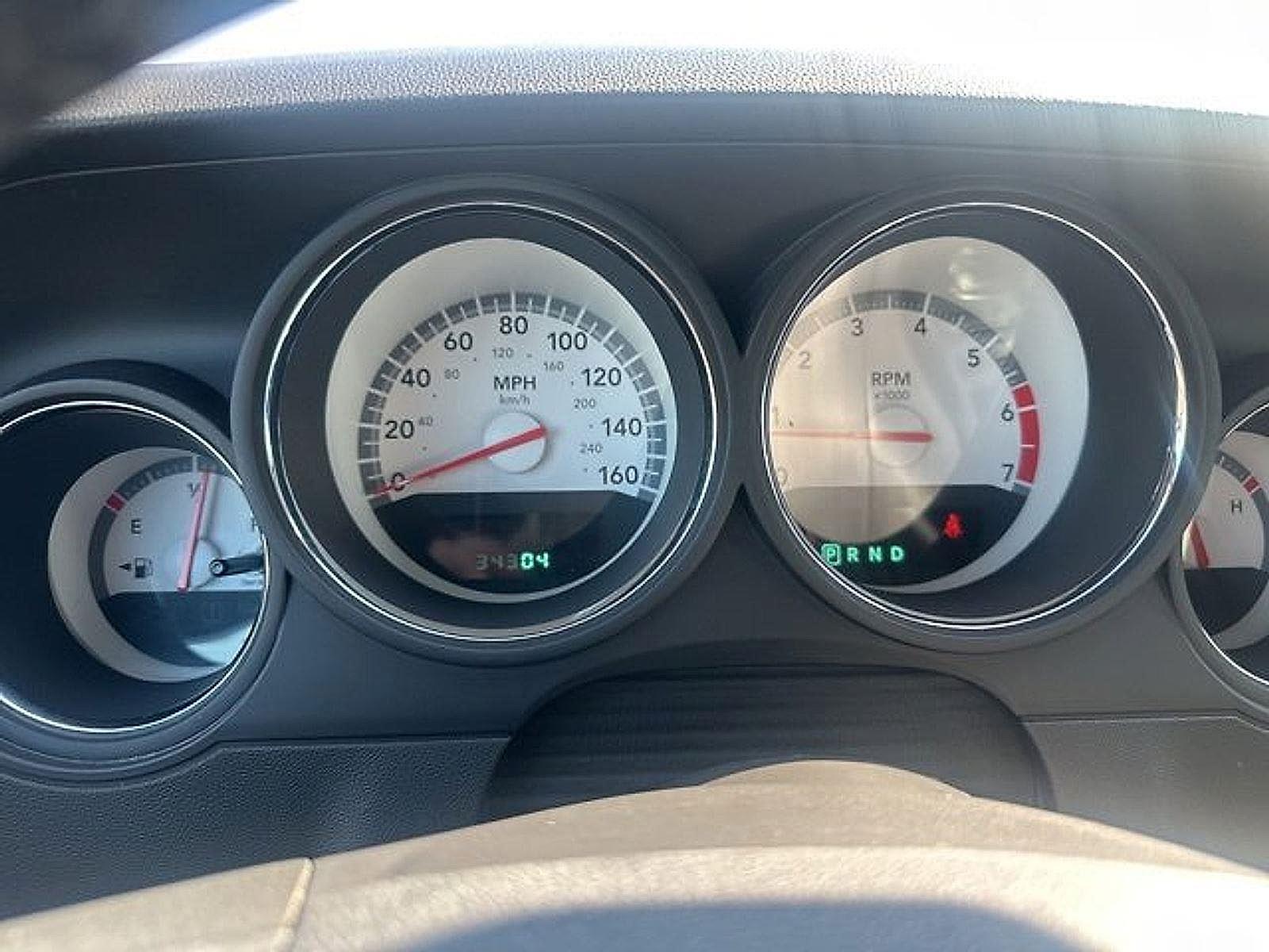 Image of 2010 Dodge Challenger