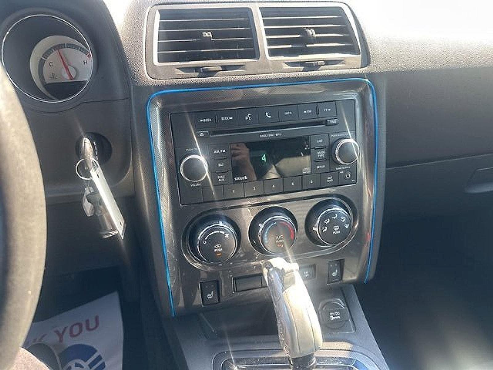 Image of 2010 Dodge Challenger