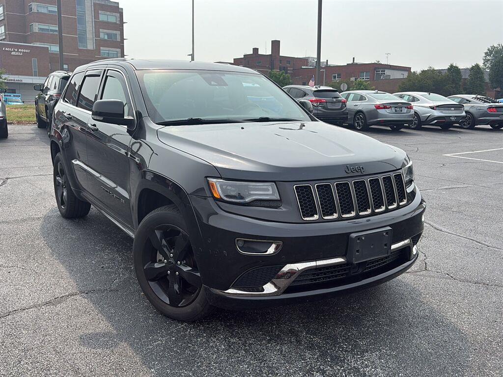 Brilliant Black Crystal Pearlcoat 2016 Jeep Grand Cherokee SUV / Crossover Four-Wheel Drive 8-Speed Automatic