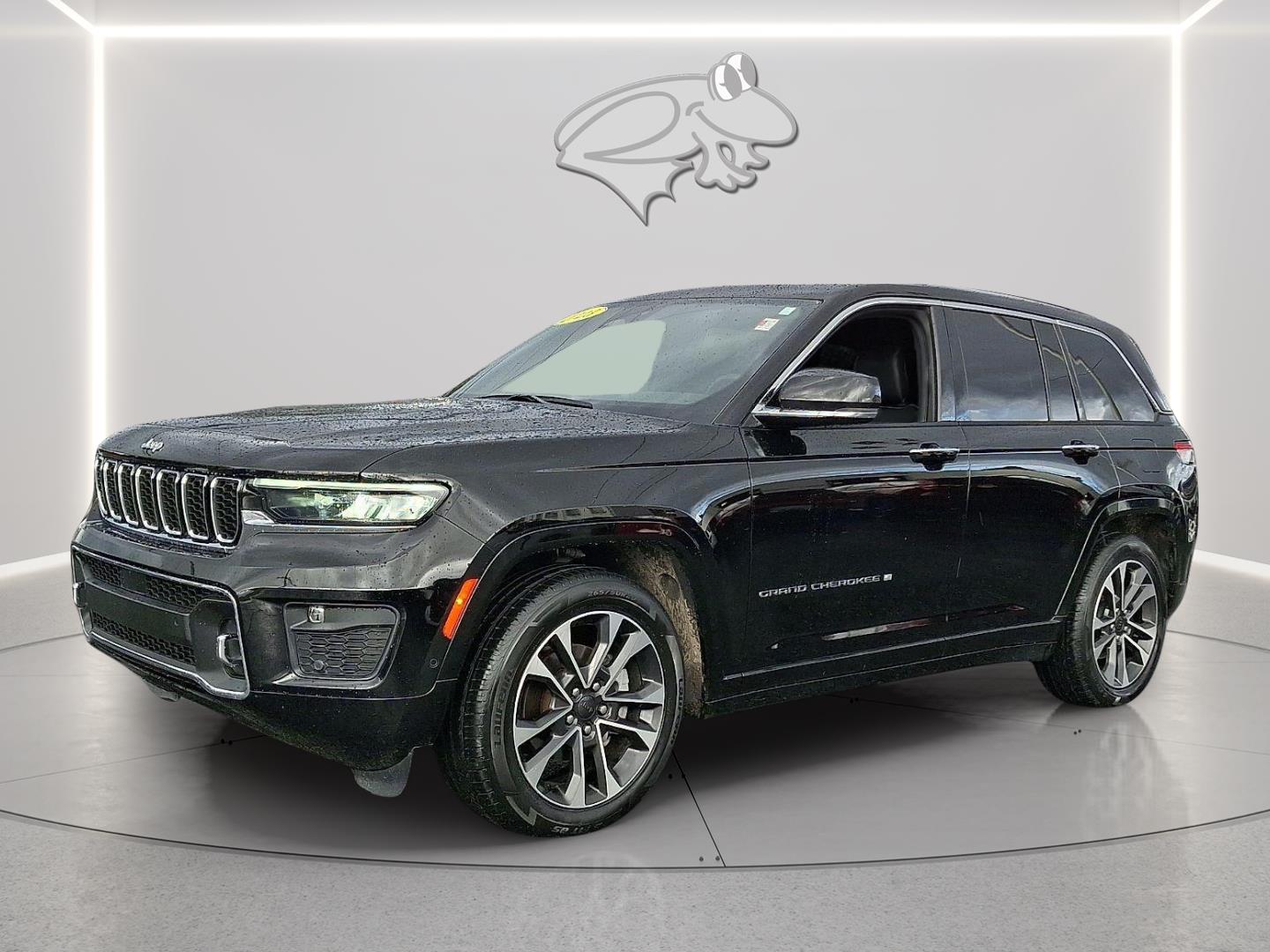 2023 Jeep Grand Cherokee Overland 4WD