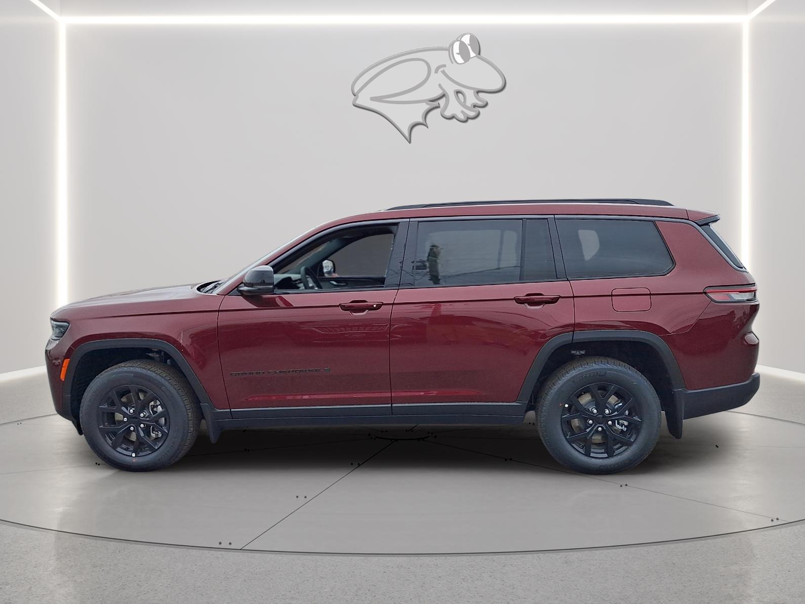 View vehicle photo 2